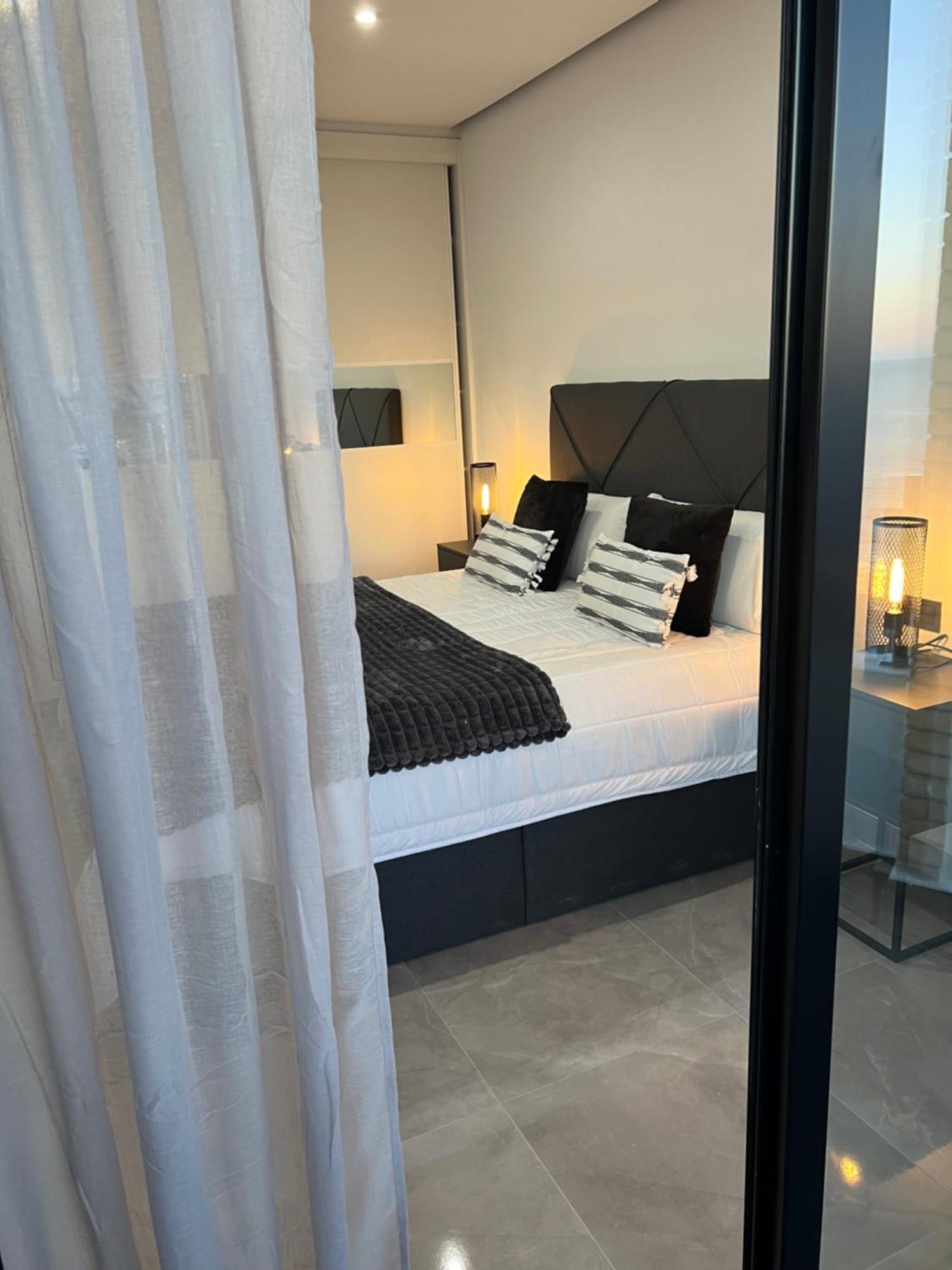 Apartamento Ronda III Fuengirola Exterior photo